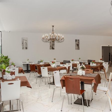Maajid Quba Hotel&Restaurant Sanatorium Ngoại thất bức ảnh